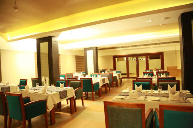 multi-cuisine-restaurant-02